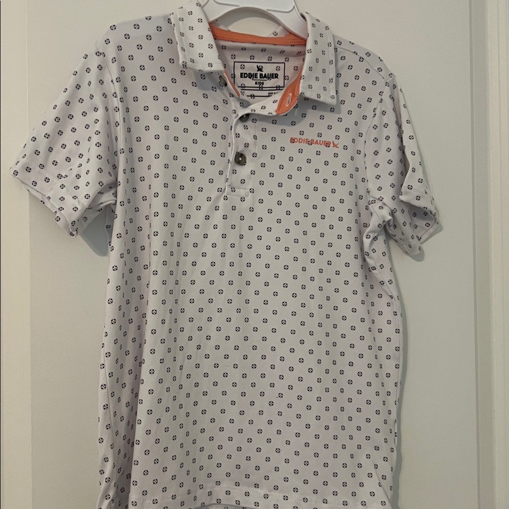 Eddie Bauer boys short set.